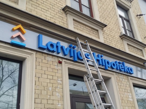 Latvijas Hipoteka LED burti (1)