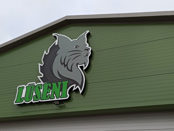 Luseni logo uz angara (3)