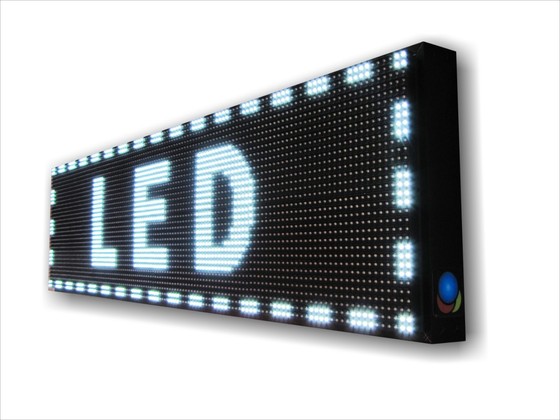 Skrejoša rinda balta krāsa (5)