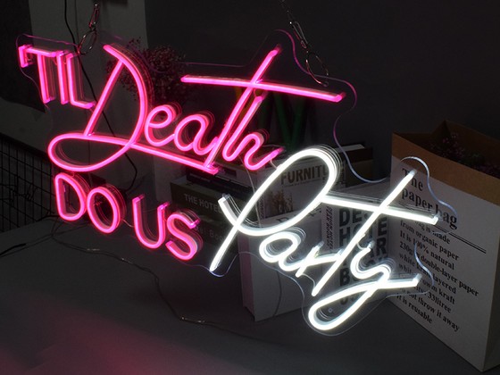 Hcf84342b43614090b94665ea17e8d2dcB