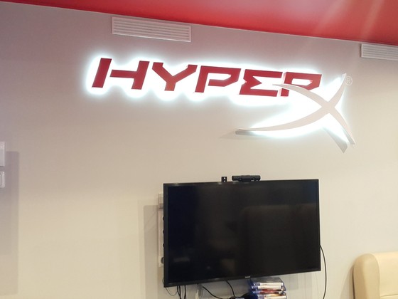 LED Logo Hyper X (2)
