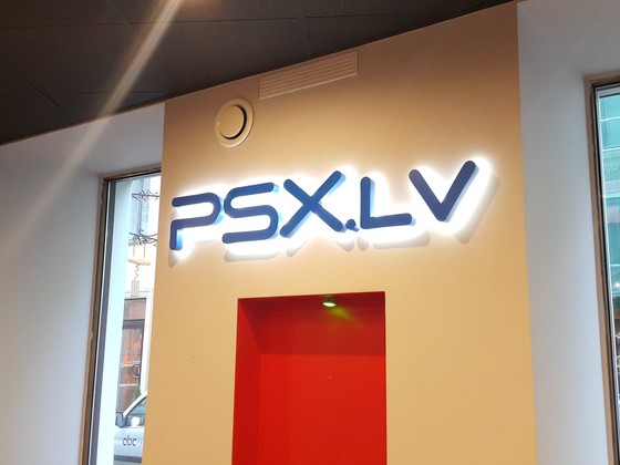 LED logo PSX (2)