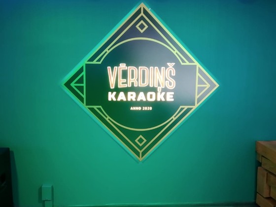 Verdins karaole LED logo (1)