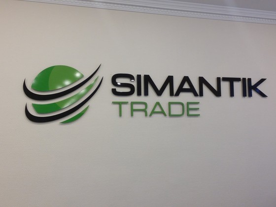 simantik logo no organiska stikla (8)