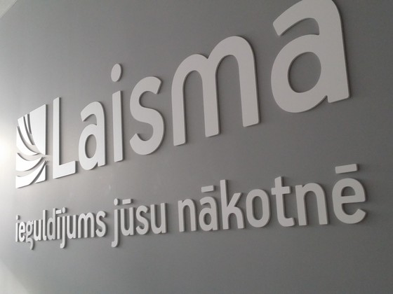 Laisma logo no plastikata (6)