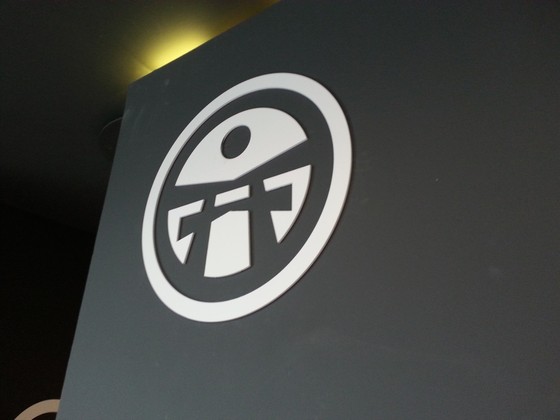 Planeta restorans logo (2)