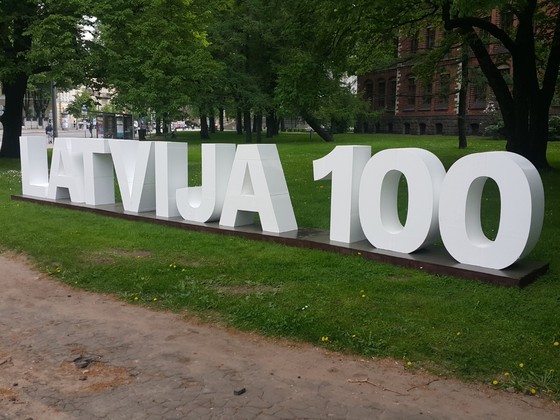 LV 100 Burti h1.2m Ceros.LV