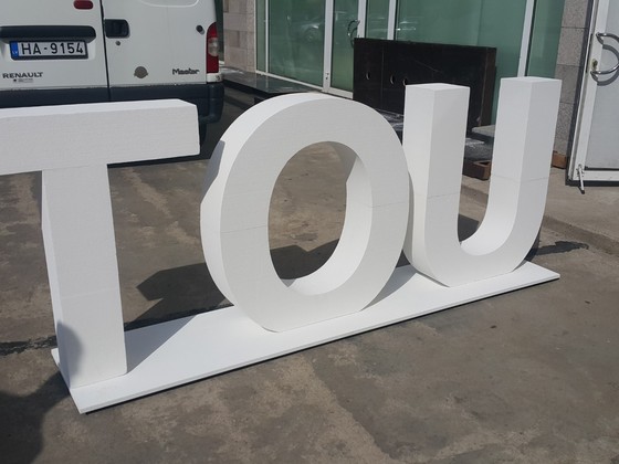 Touareg H1.2m putuplasts uz pamatnes CerosLV (2)